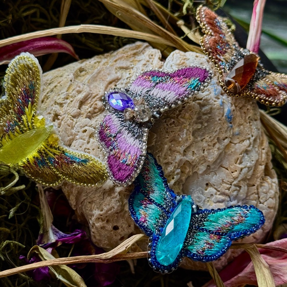Butterfly Brooch, Pin. - Picture 2 of 3